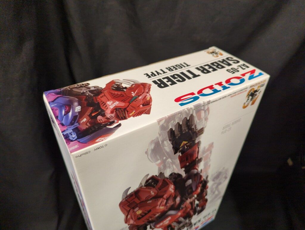 タカラトミー 40th クリアランス ANNIVERSARY セイバータイガー