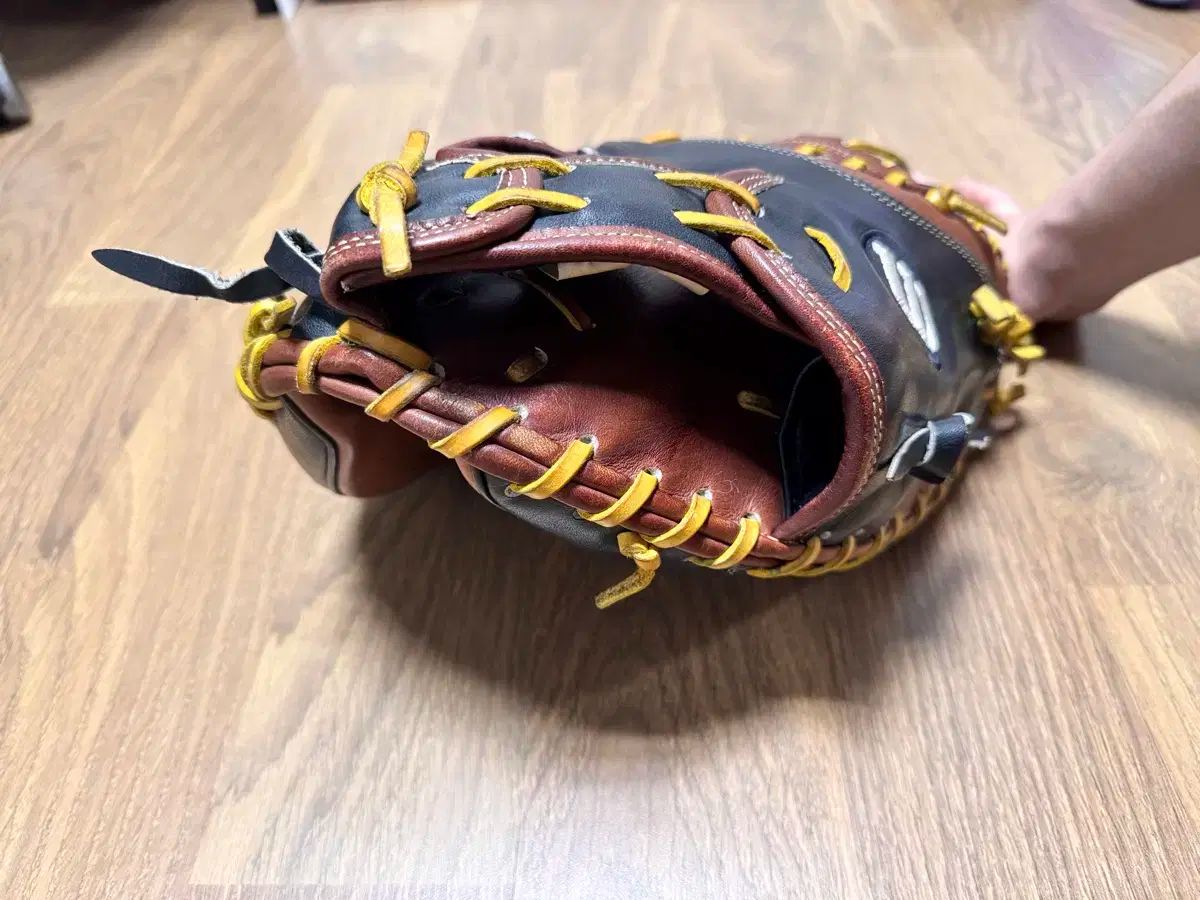  Wilson Fuzzy キャッチャーミット その他 グローブ