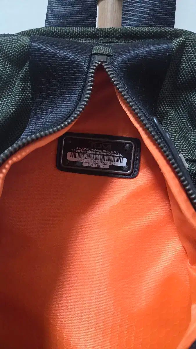 トゥミ モンテレー スリングバック