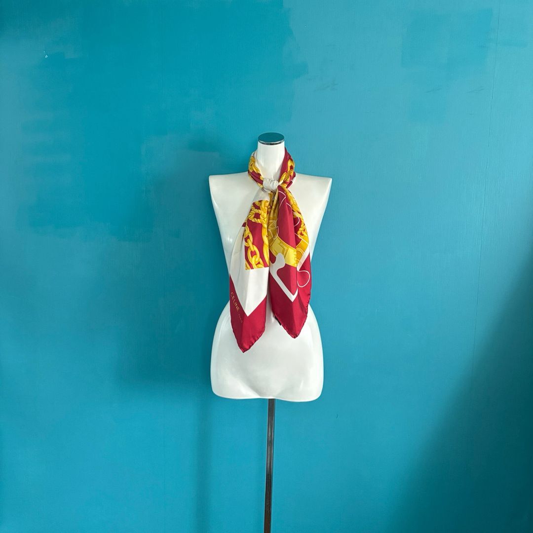 CELINEセリーヌ シルク スカーフ 87cm パズル柄 チェーン 赤 白 CELINE