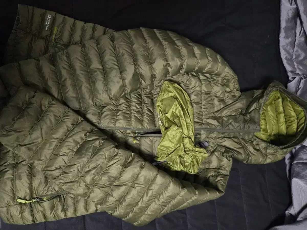 ラブ マイクロ ライト アルパインク ライト グリーン L