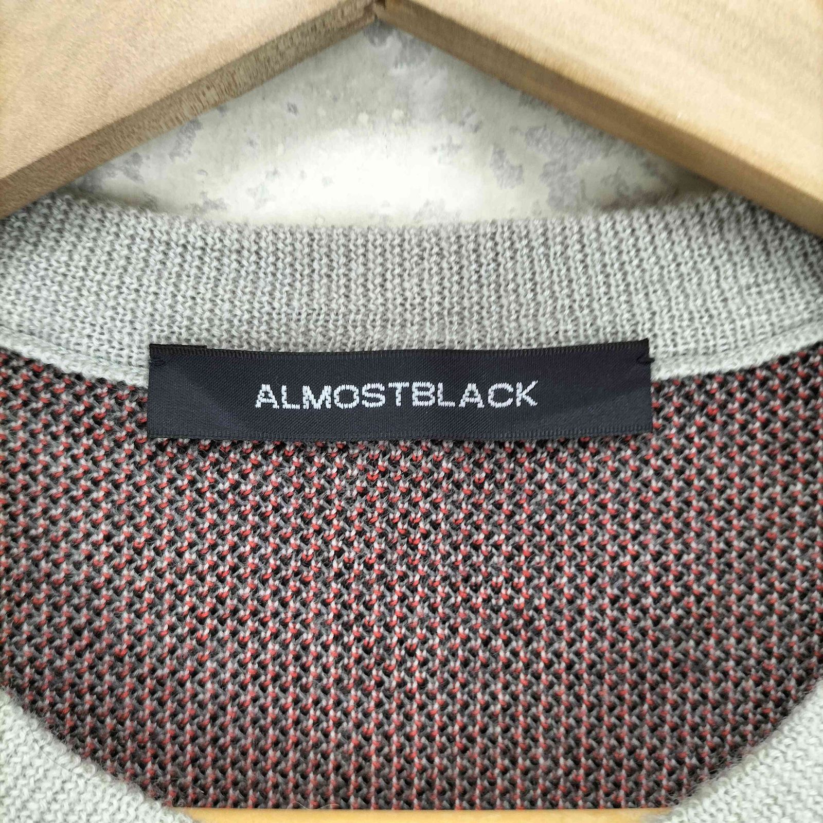 オールモストブラック