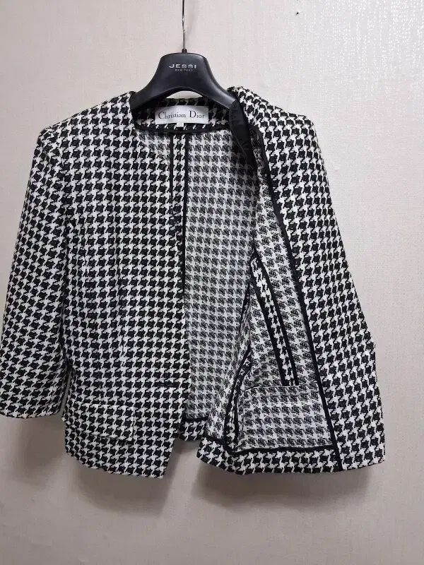クリスチャンディオール ハウンドトゥースチェック ショートジャケット レディース スリム77 または 丸のまま66 GULLKHAN_COM