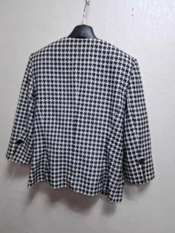 クリスチャンディオール ハウンドトゥースチェック ショートジャケット レディース スリム77 または 丸のまま66