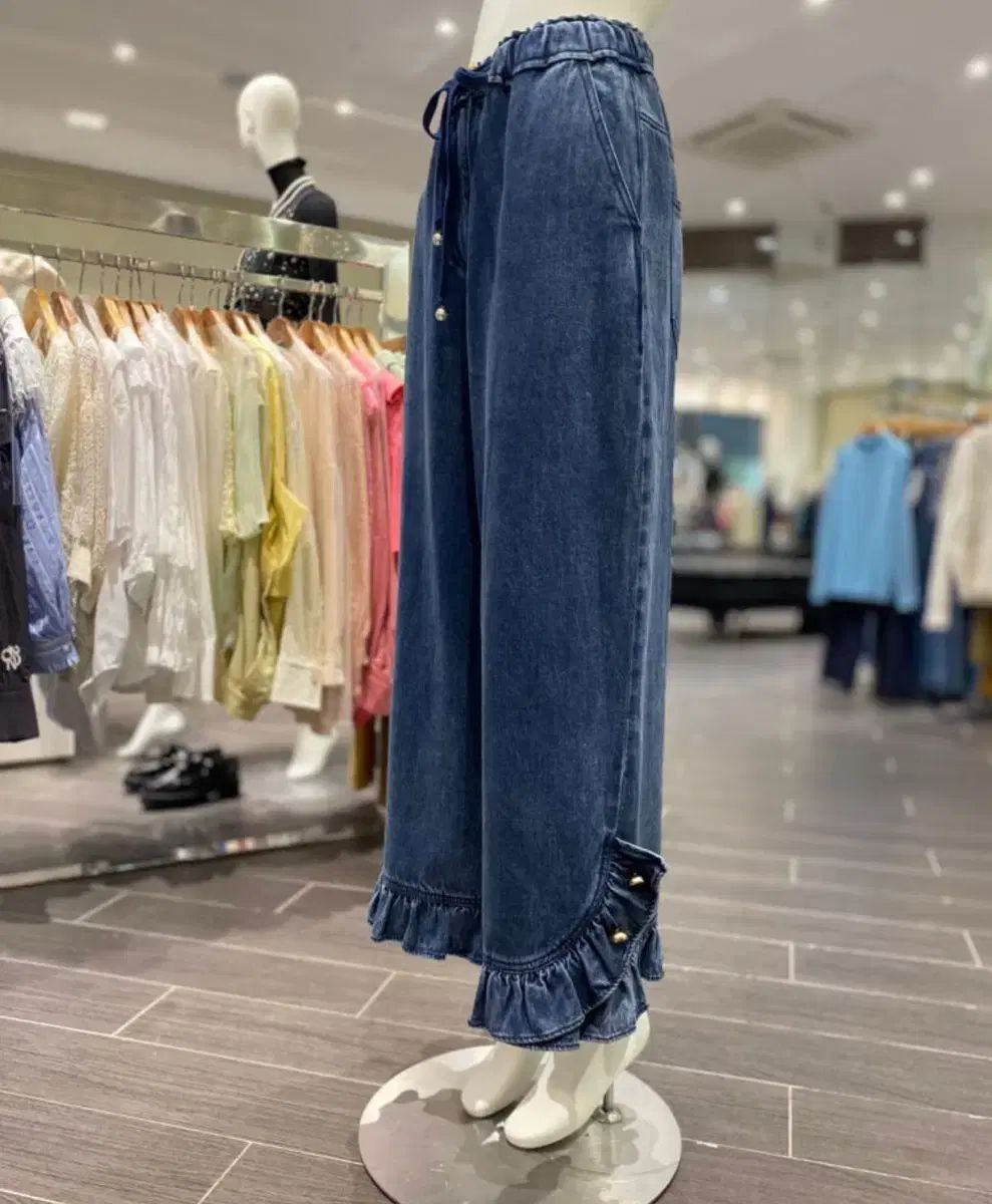 インディゴデニム ISTJ VENDING MACHINE Ver. ズボン ボタンPOINT