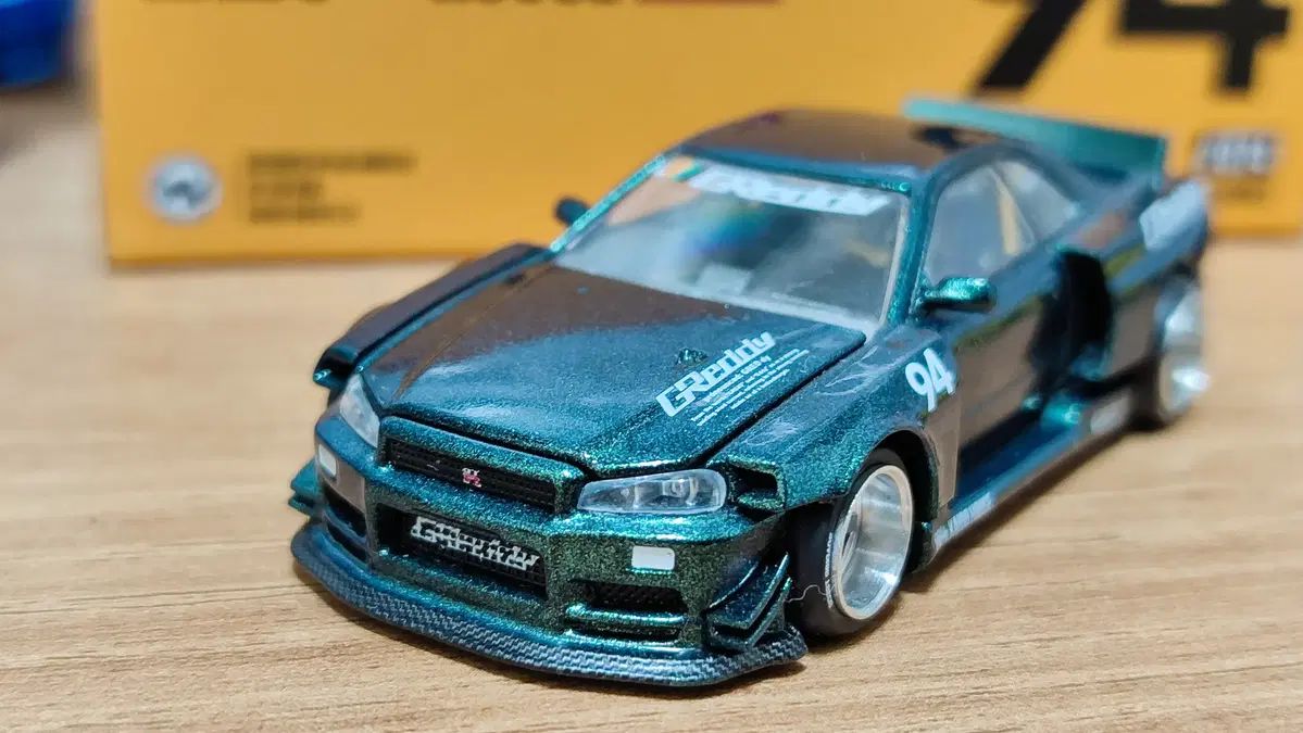 MINI GT カイド ハウス R34 グレディ