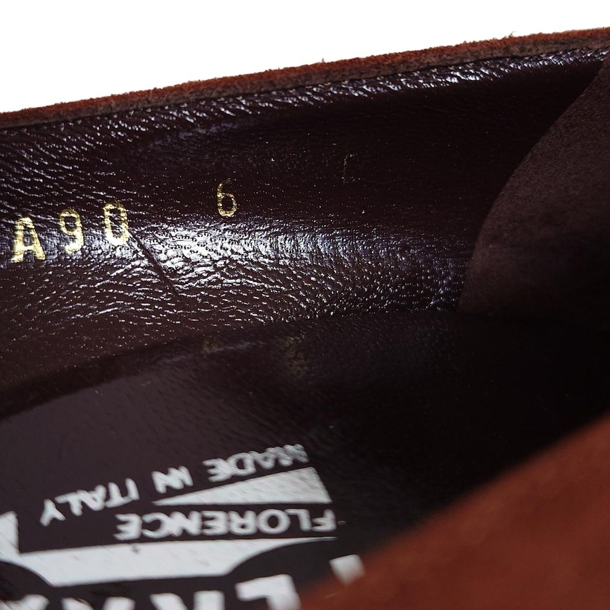 ブラウン×ダークブラウン×カーキ