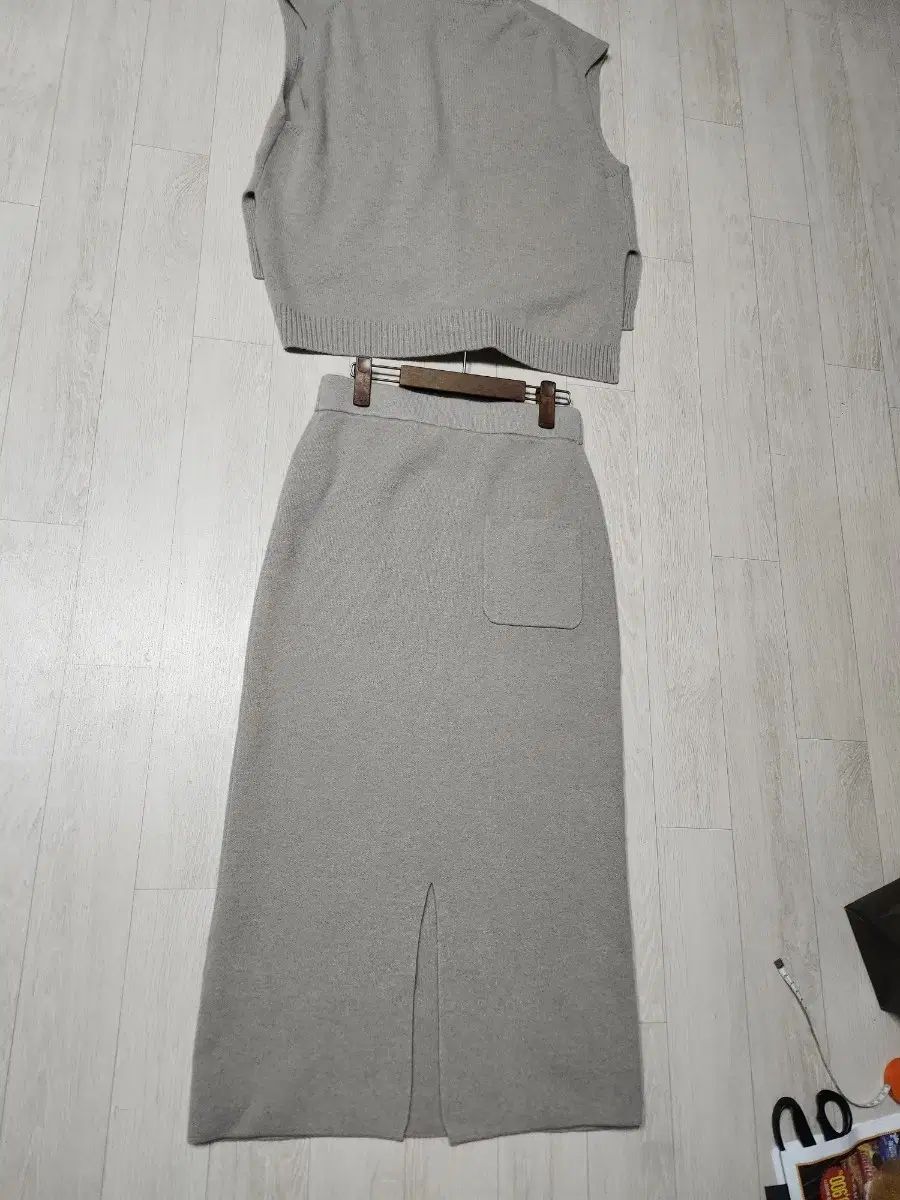 バレンシアニット ベスト スカート セットアップ セット