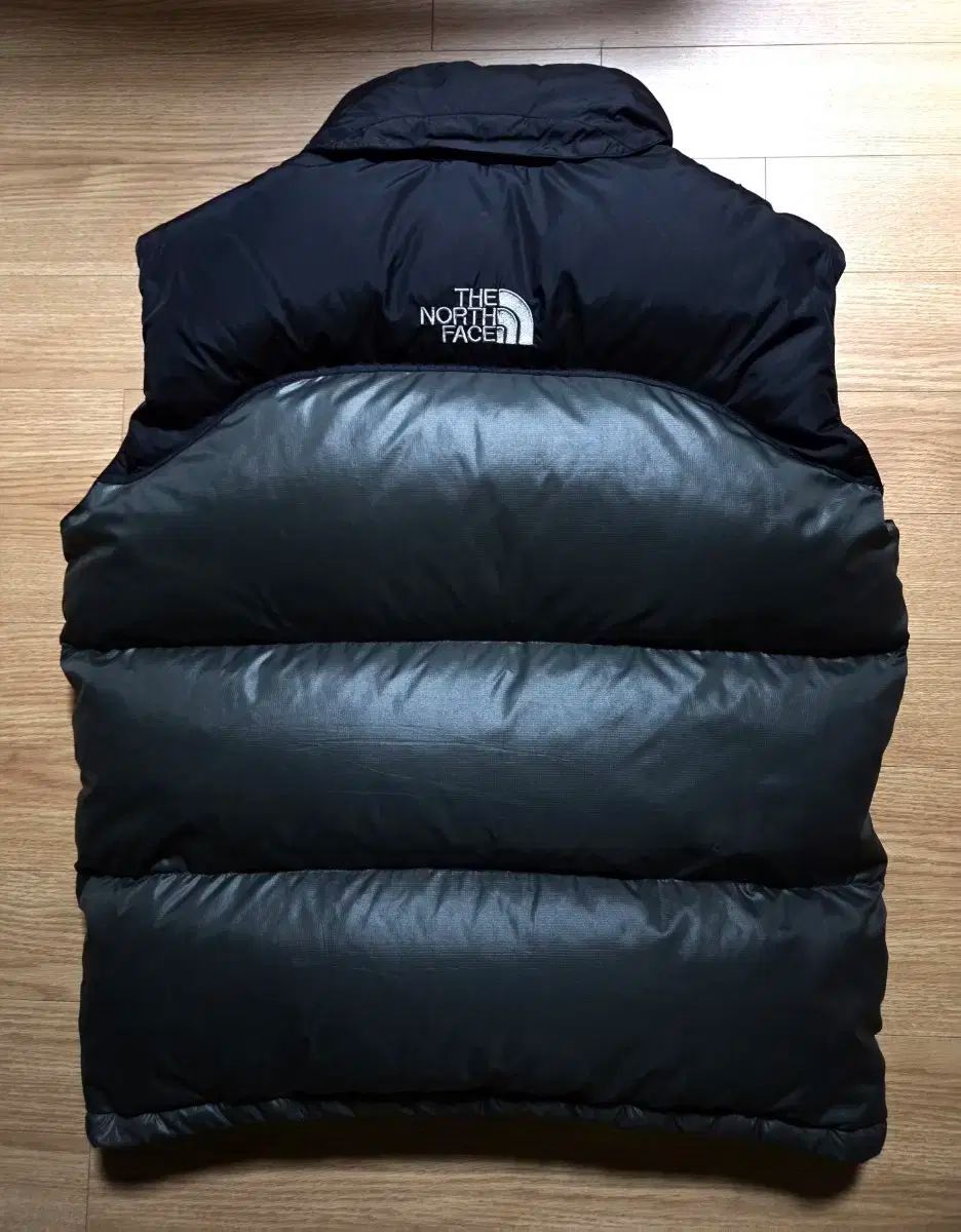 THE NORTH FACE ザノースフェイス センターロゴ Nuptse ヌプシ BEST ベスト L