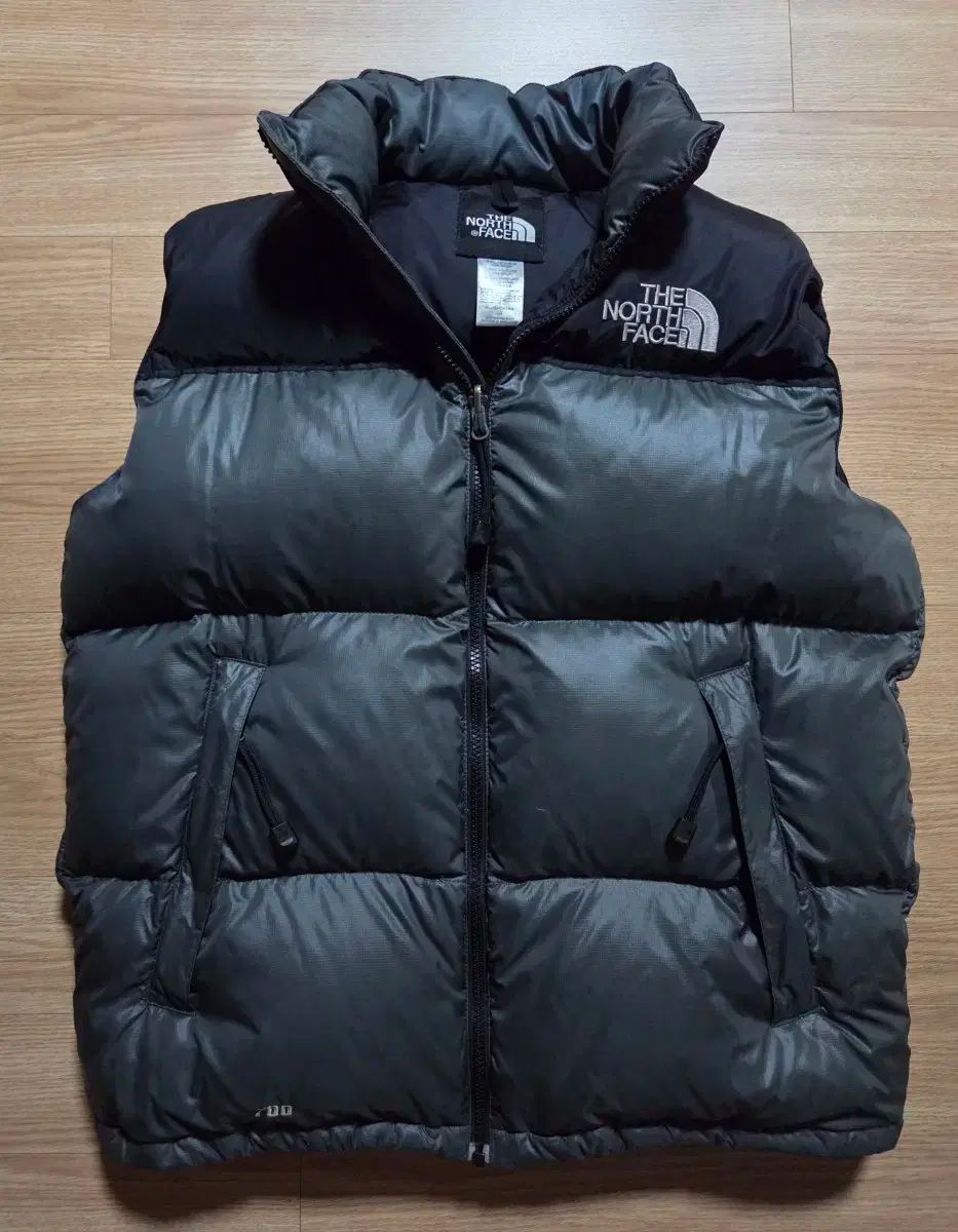 THE NORTH FACE ザノースフェイス センターロゴ Nuptse ヌプシ BEST ベスト L