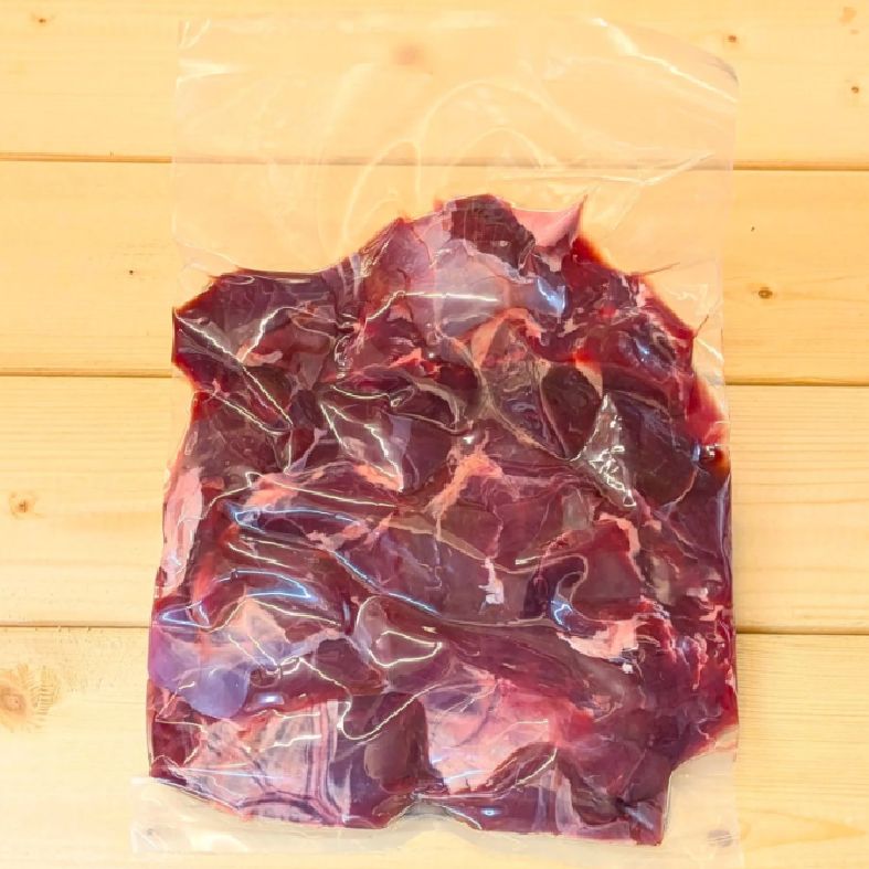 鹿生肉 犬用 ぶつ切り 500g ×18パック 冷凍商品