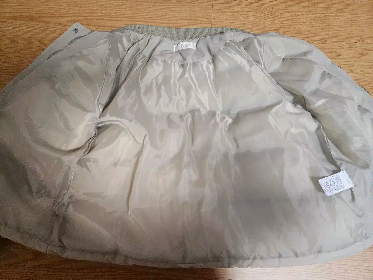 ジッパー ポイント