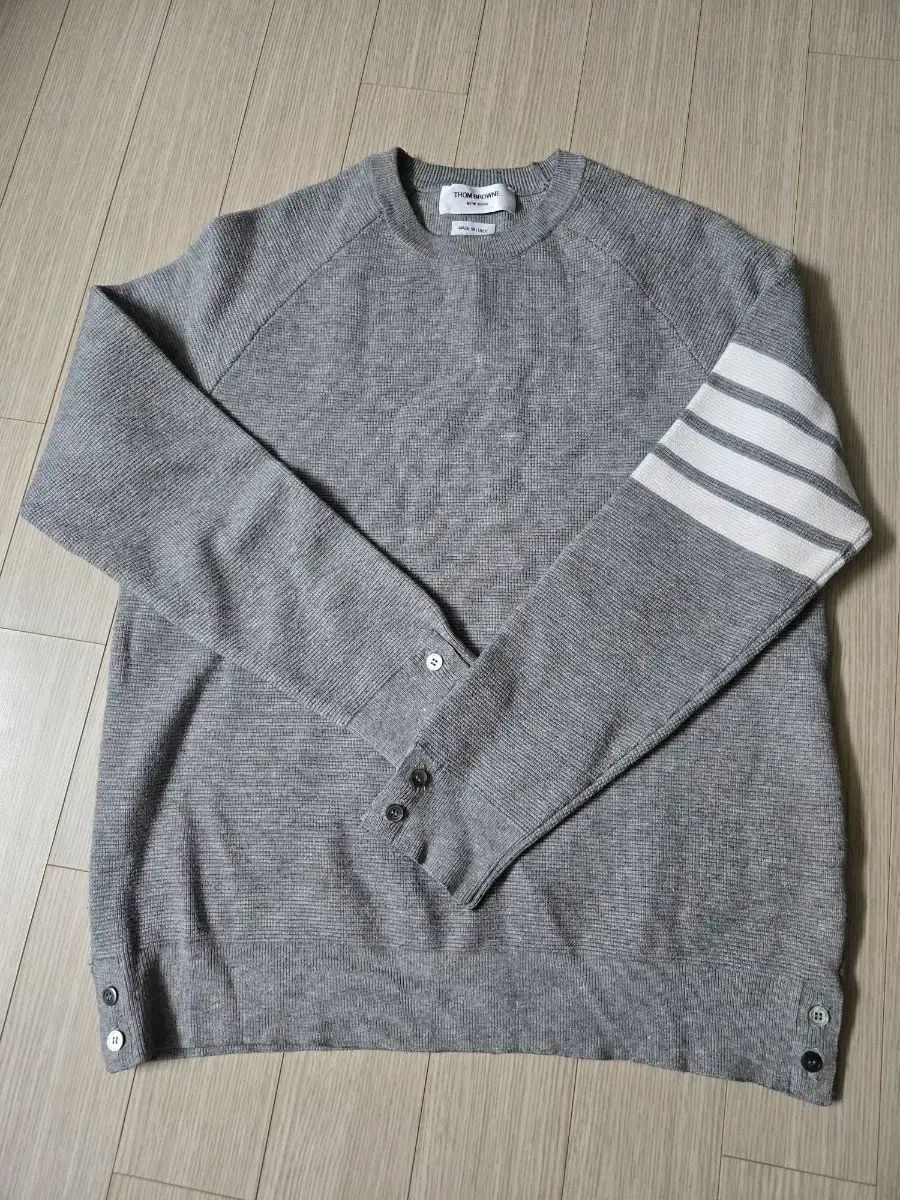 トム ブラウン グレー 4線 ニットセーター