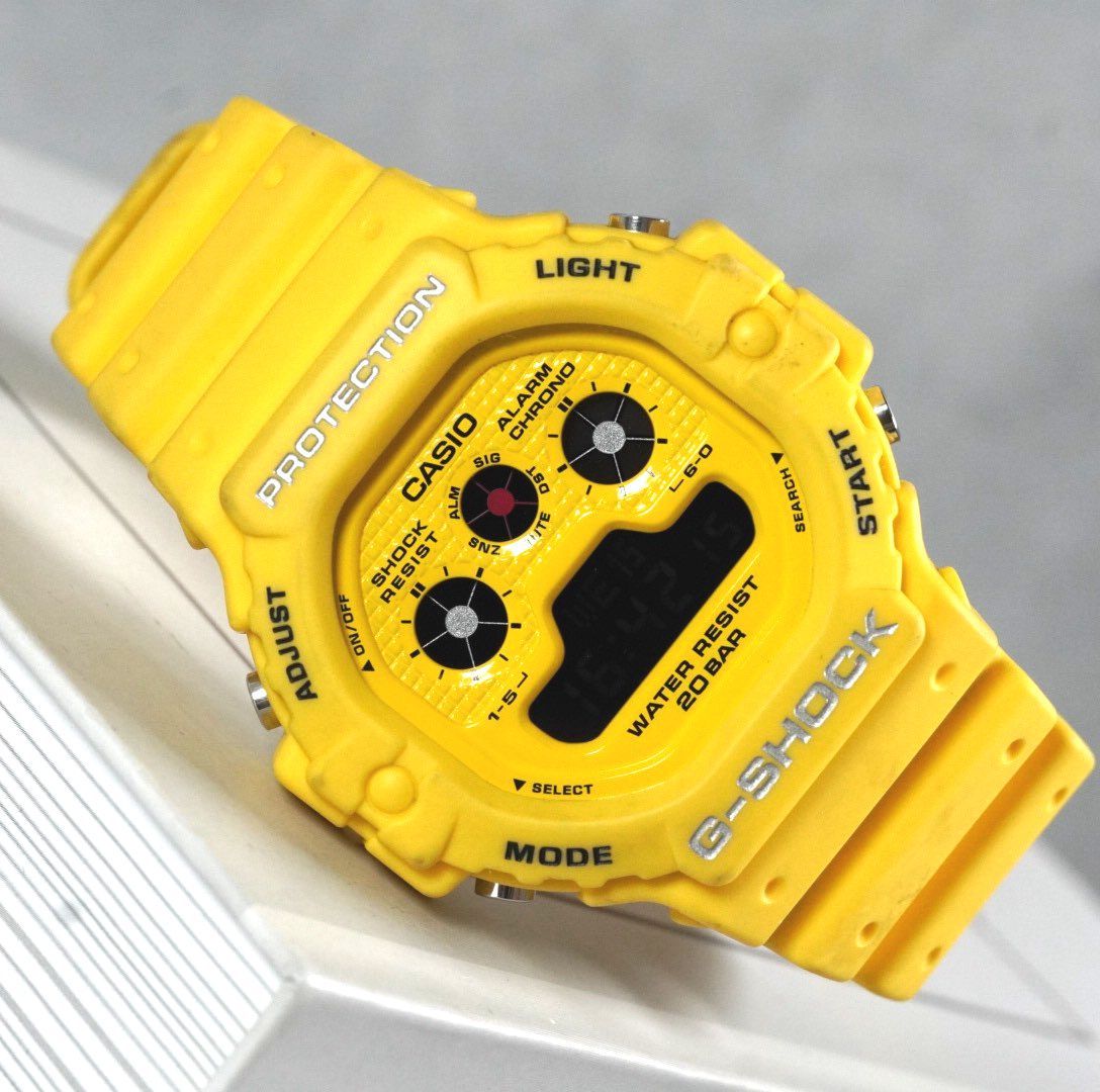 インパクト抜群】G-SHOCK DW-5900 Casio カシオ イエロー 黄色 三つ目