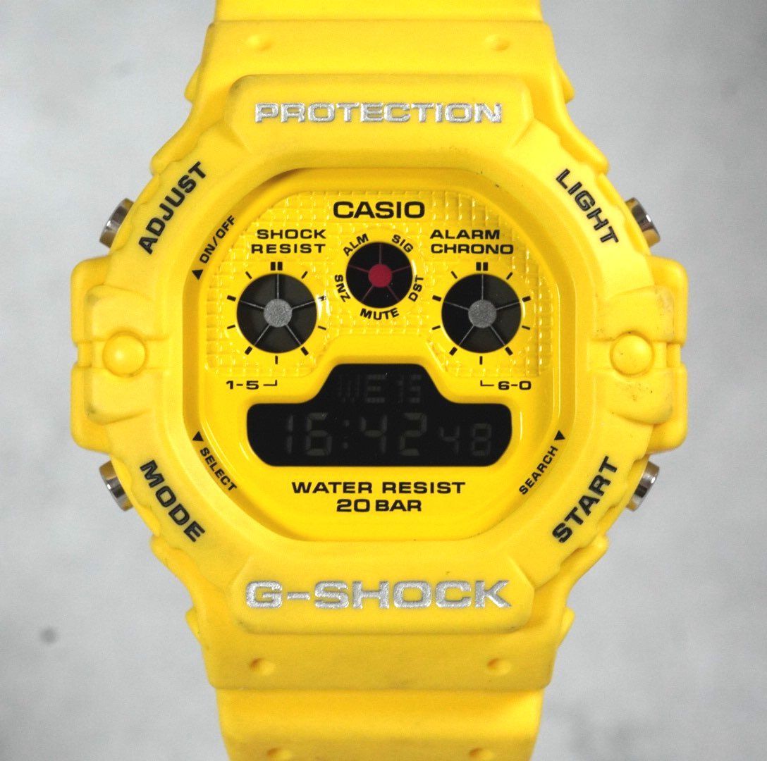 美品 CASIO G-SHOCK DW-5900RS-9 イエロー 希少 G-SHOCK BASIC G