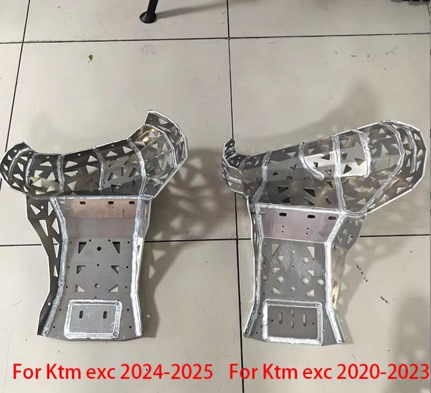 ktmHusqVarna250300exctpite17-24両沖エンジンフロアカバー適用