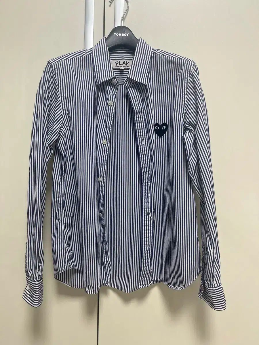 コム デ ギャルソン ストライプ シャツ ネイビー ハート
