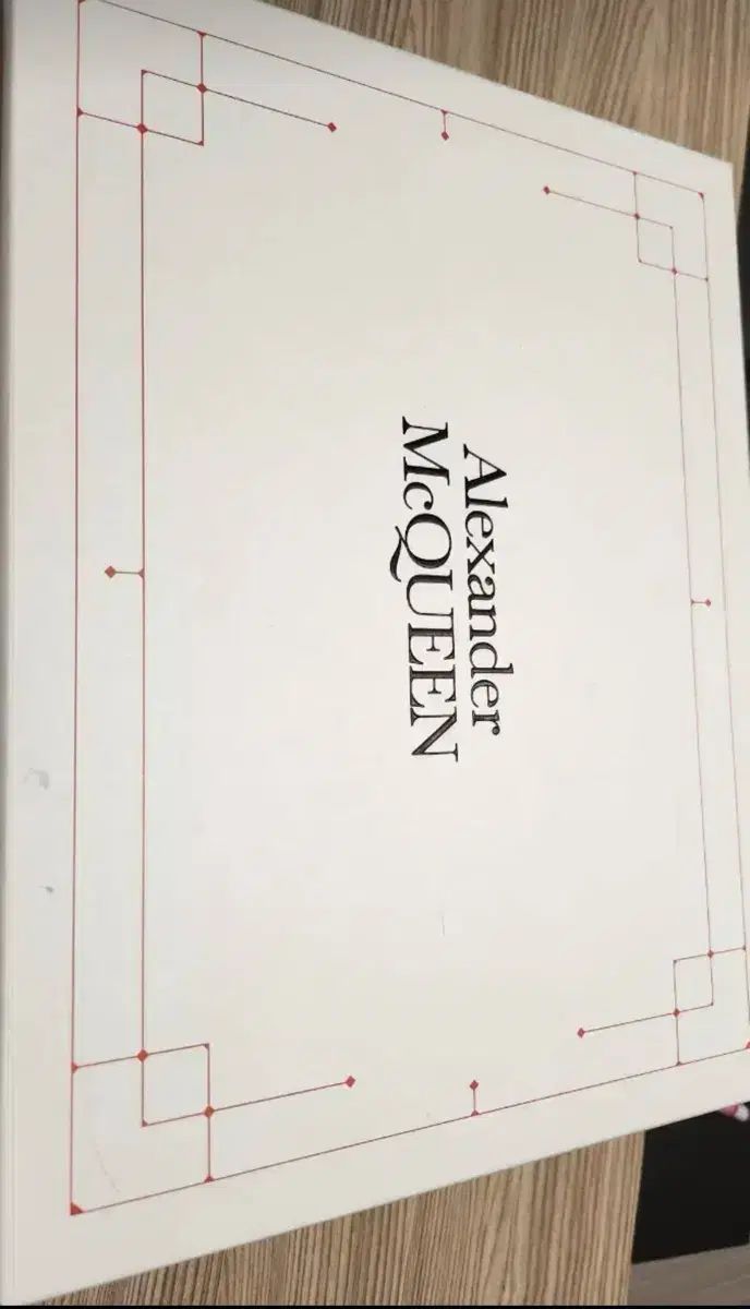 McQueen アレキサンダー