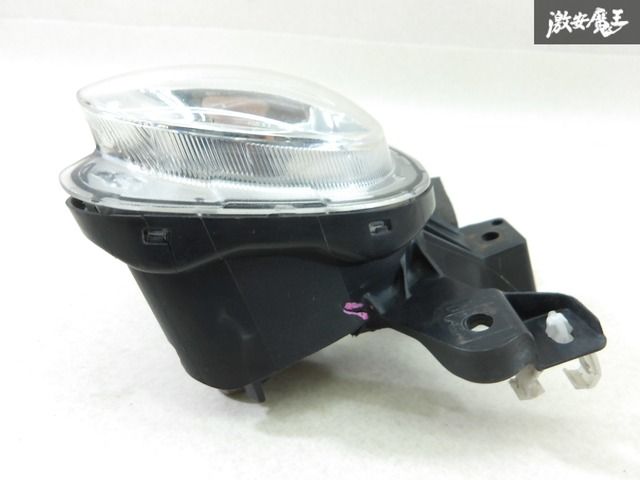 クラウン GRS200 左 フォグランプ KOITO 30-374 【T-0468】 定番，限定SALE トヨタ GRS200 クラウン 右フォグランプ KOITO 30-375