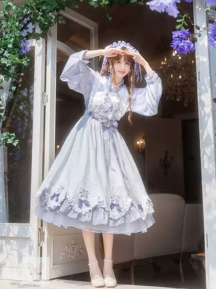 仙気パープルワンピース 交領 プリンセスオーバースカート 春夏 漢要素 上品 レトロ 大人 紫霞が舞う春のたたずまい レイヤードスカートが紡ぐおとぎの国の装い