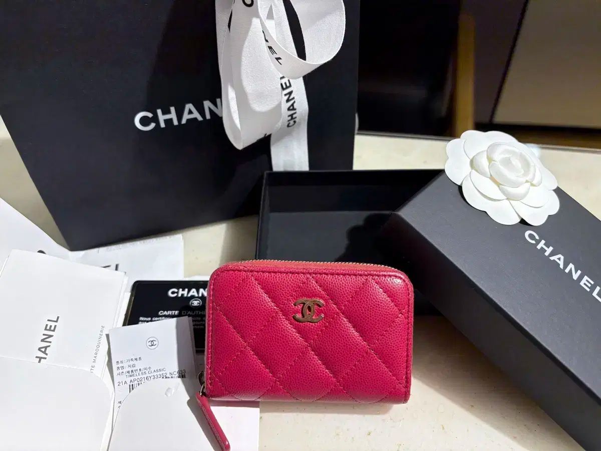 CHANEL コリア Classic ジッパー ドール カードウォレット
