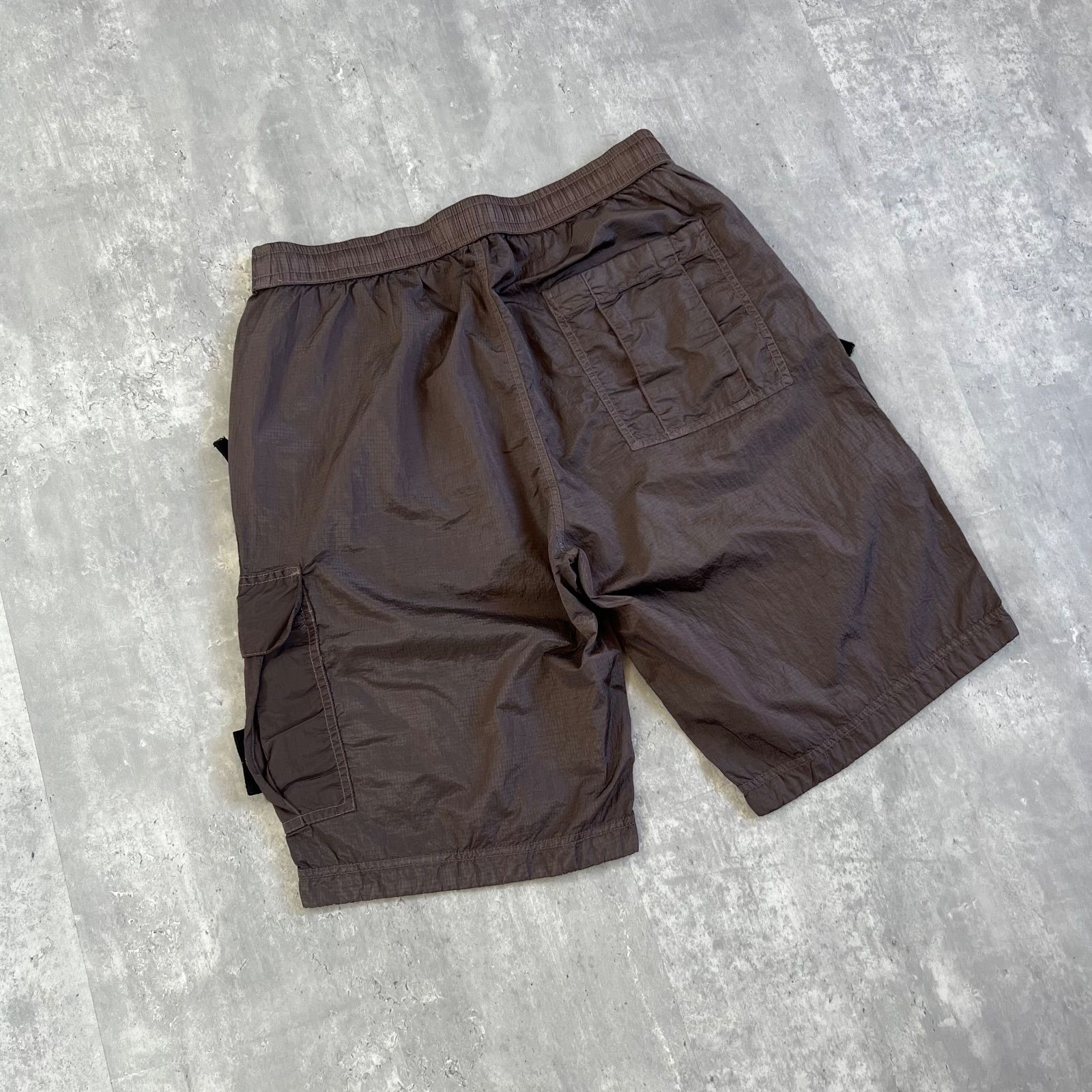 ナイロンカーゴショーツ