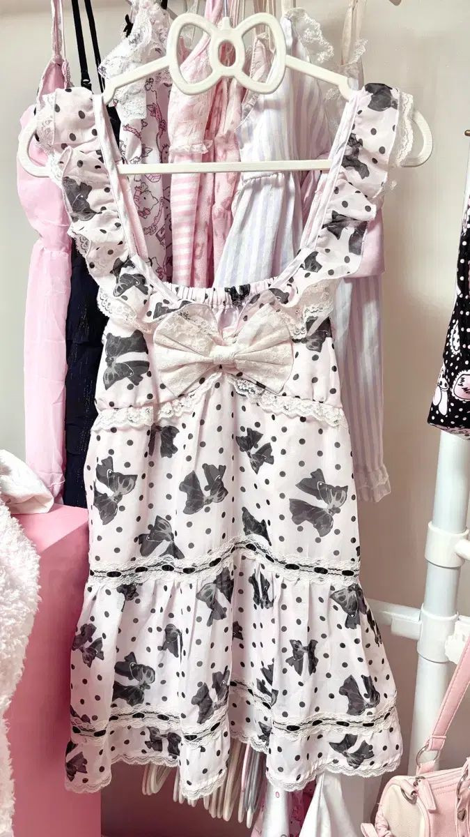 トラララ王リボン ドット ライトピンク レース 姫ギャル ピンタレスト キャミソール ノースリーブ