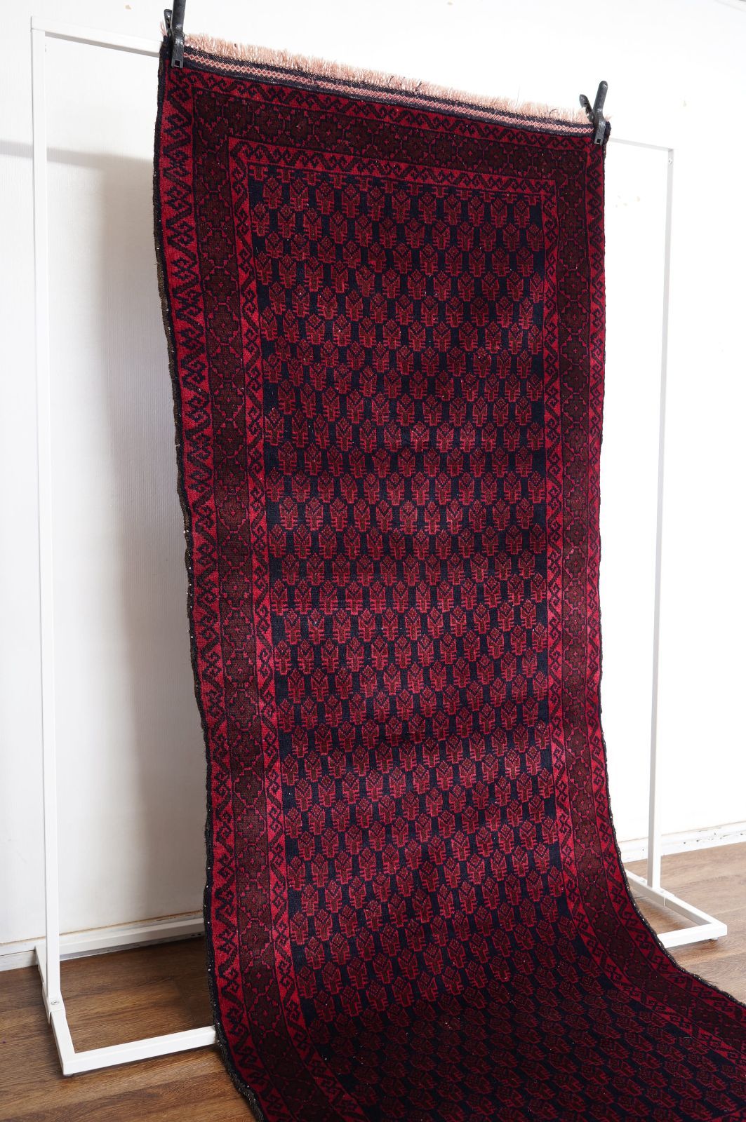 ヴィンテージラグ アフガニスタン バルーチ族 トライバルラグ 208cm×80〜86cm 手織り絨毯