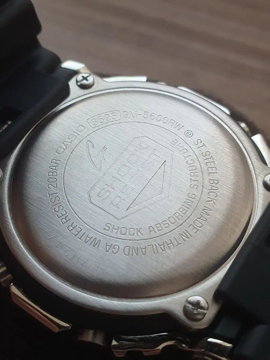 SHOCK ジーショック