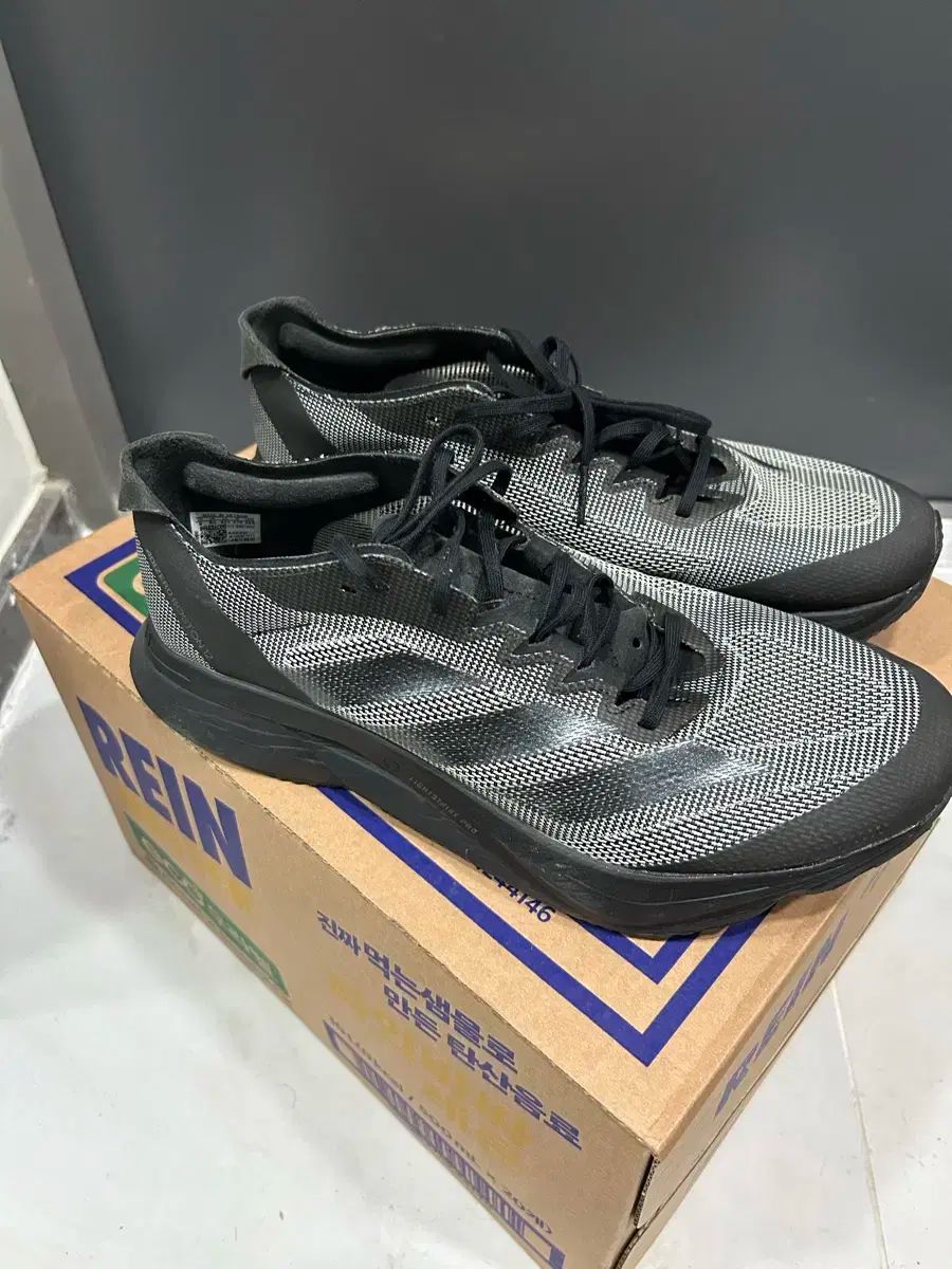 adidas ボストン 12