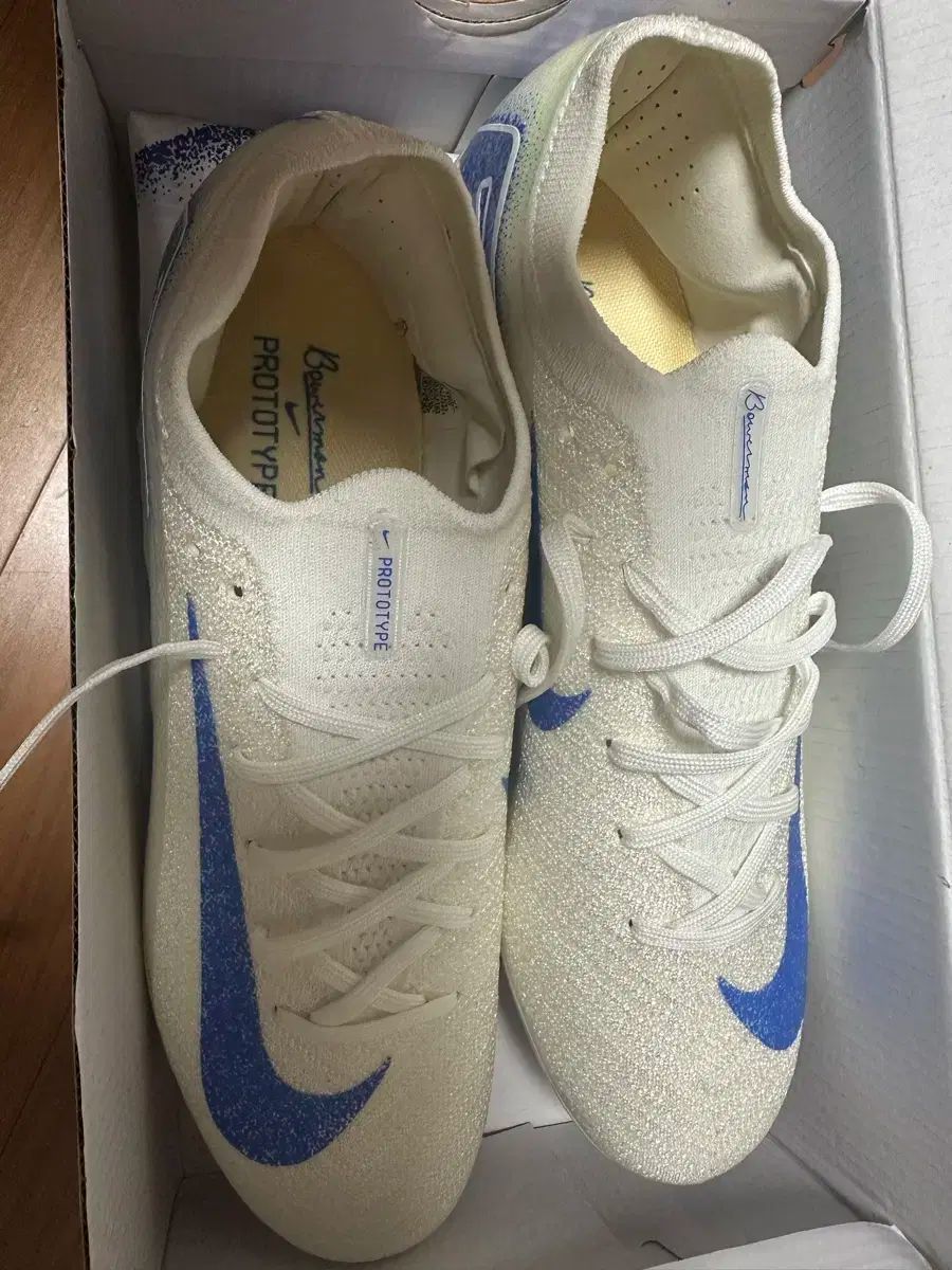 ナイキ マーキュリアル ヴェイパー 16 ブループリント