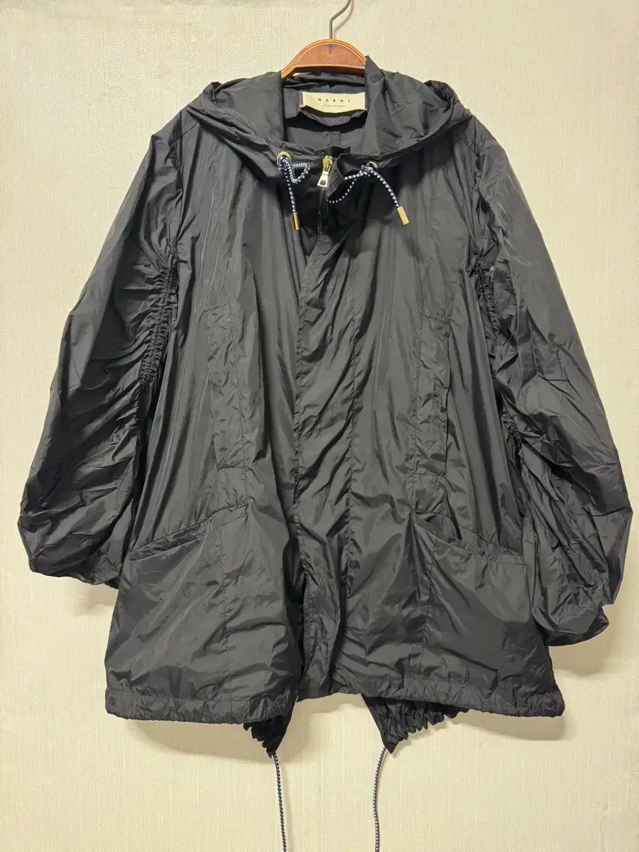 マルニ ブラック WHO ウィンドブレーカー アウター