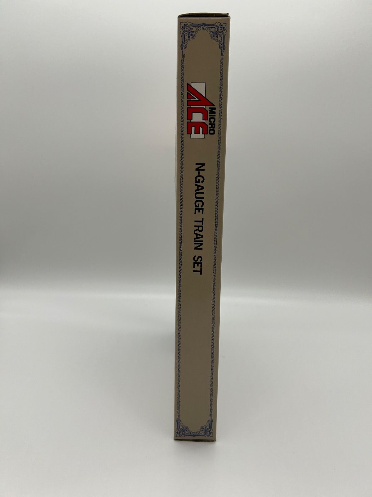 A 0643 811系 N GAUGE TRAIN CASE スペースワールド号 4両セット 0番台 JR九州承認済み スペースワールド承認済み Nゲージ マイクロエース MICRO ACE SET 鉄道模型