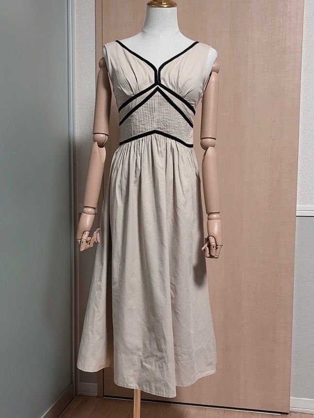 美品 Her lip to バックダブルボゥミディドレス サンドベージュ Back