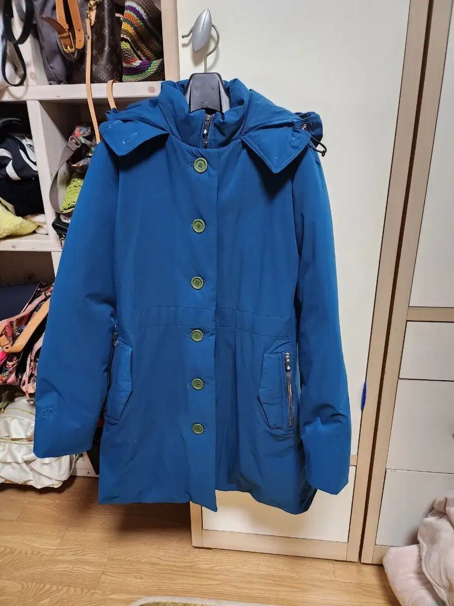 マンシングウェア ブルー フード ダウン コート