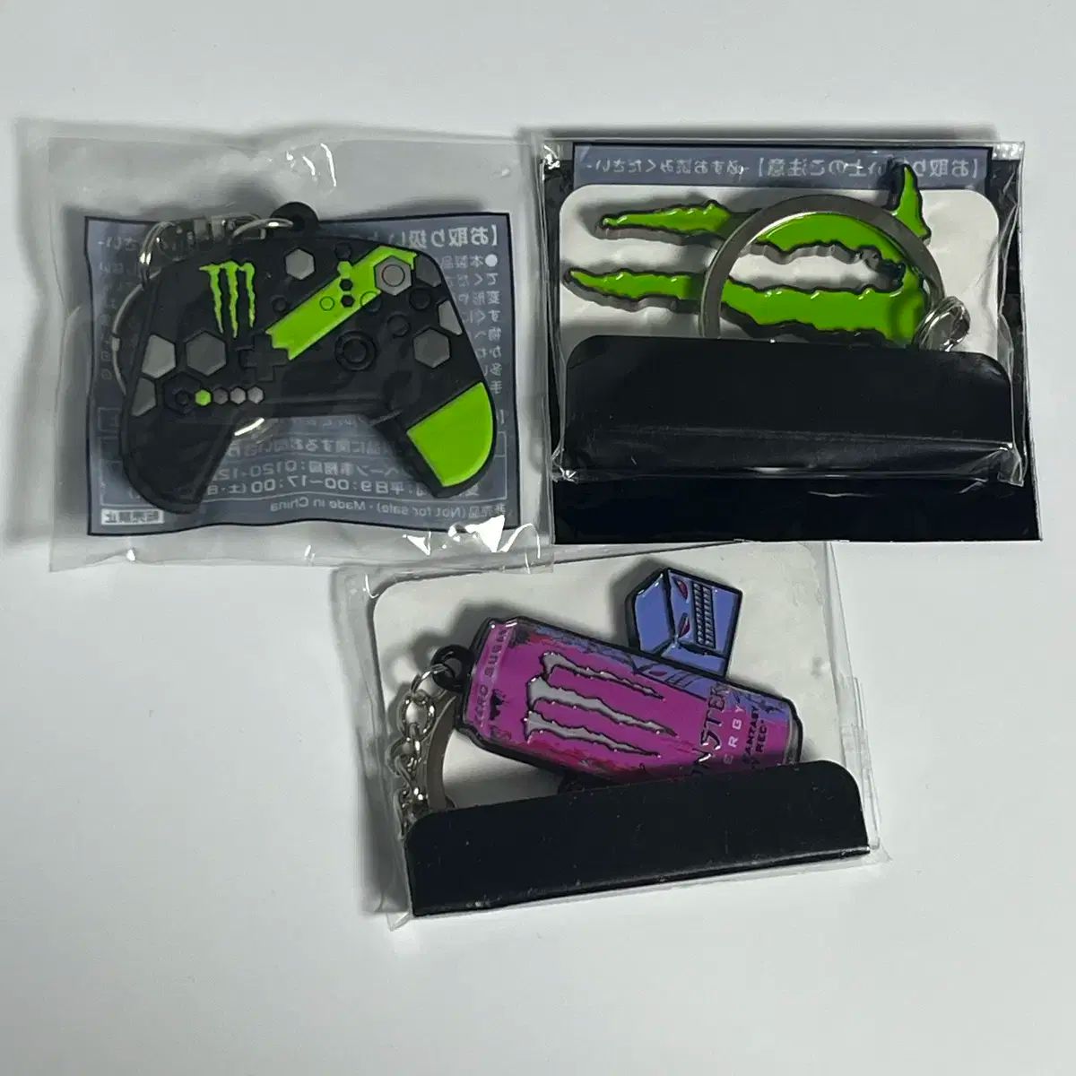 MONSTER ENERGY キーホルダー 3種セット 日本 ポップアップ