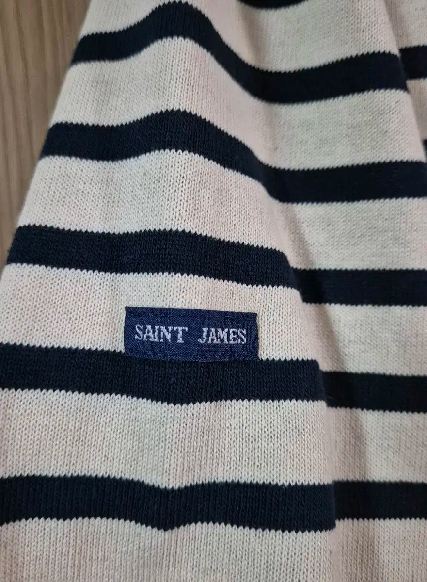 ストライプTシャツ