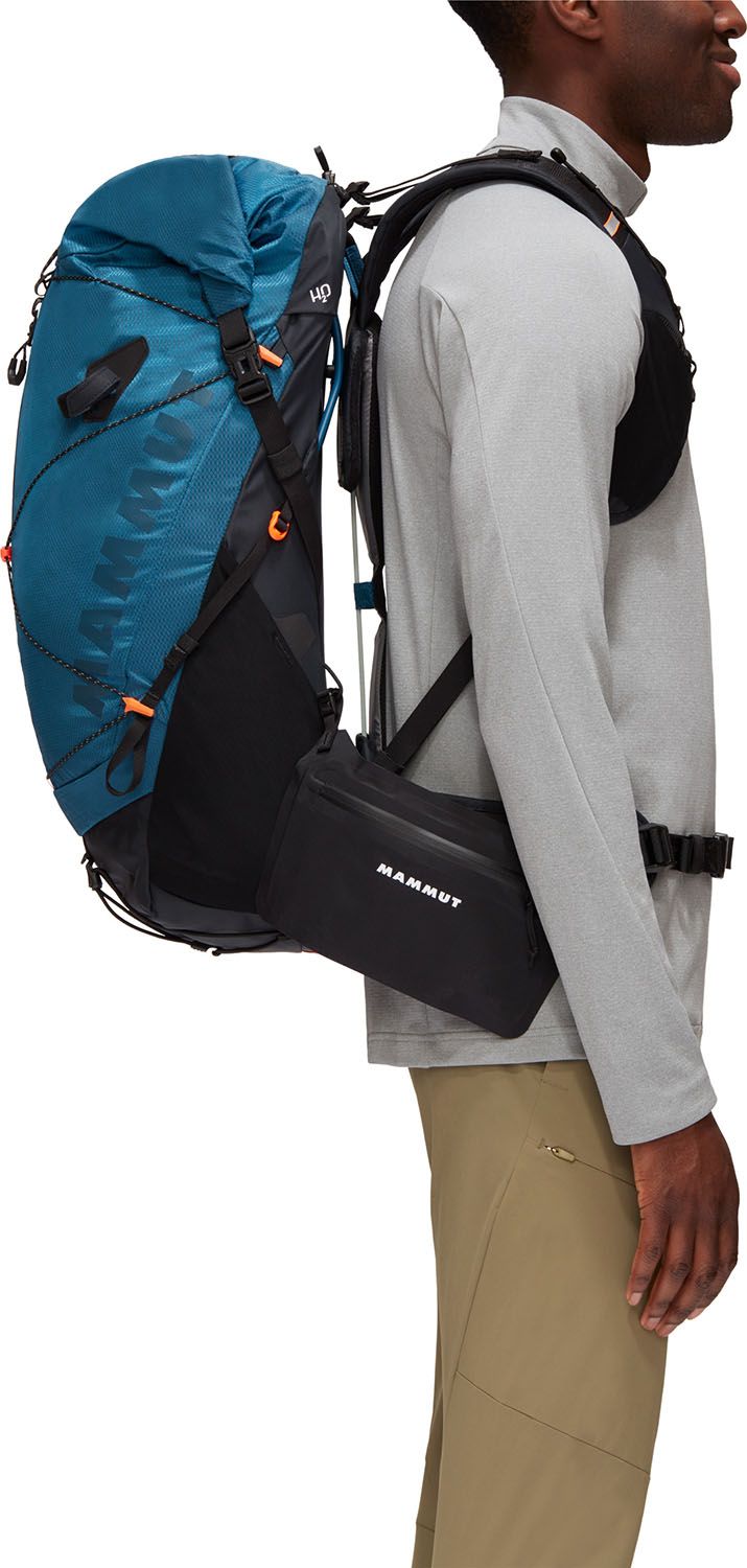  マムート MAMMUT アウトドア DUCAN SPINE 28 35 50430 SAPPHIRE BLACK キャンプ必需品 バックパック ザック リュック バッグ