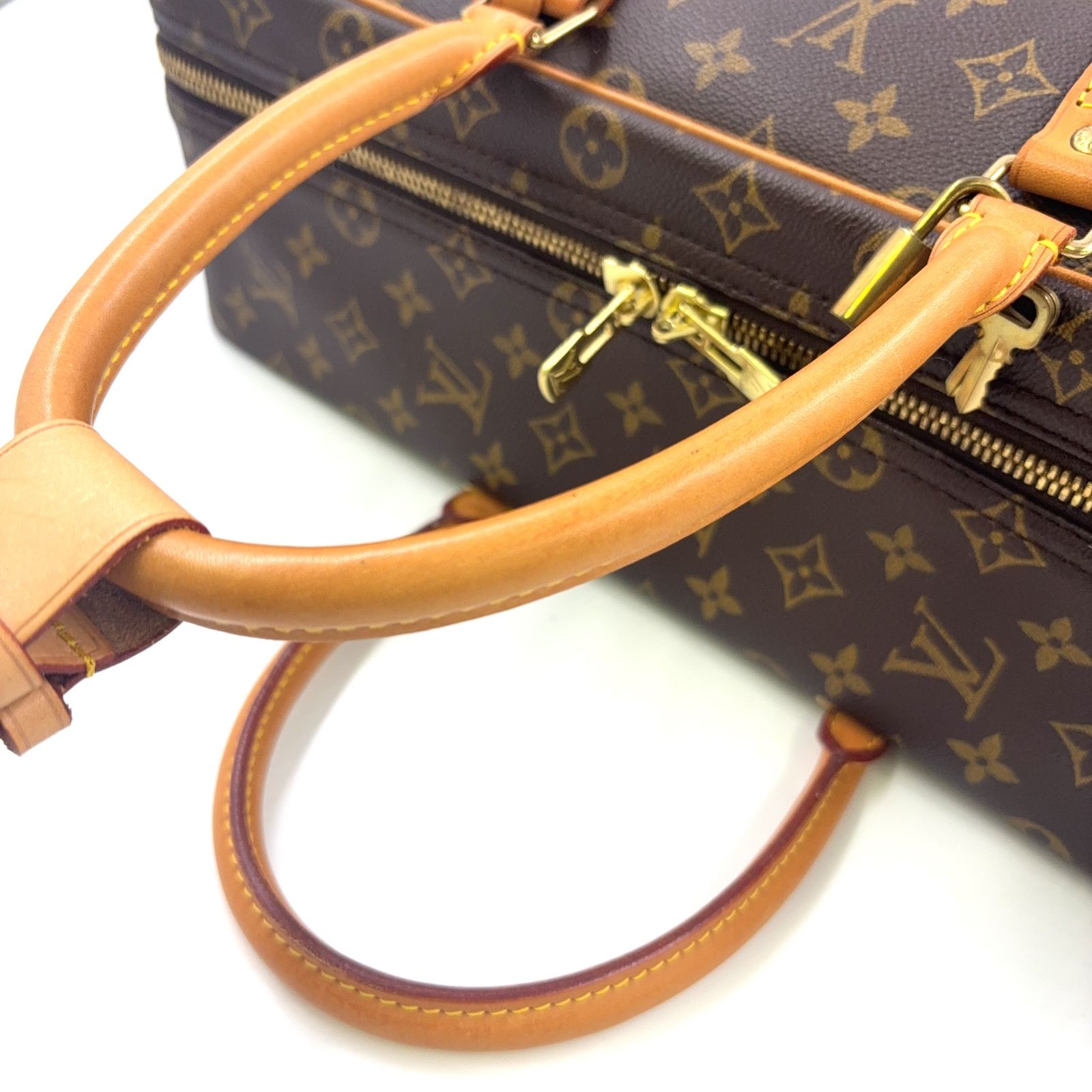 モノグラム モノグラム