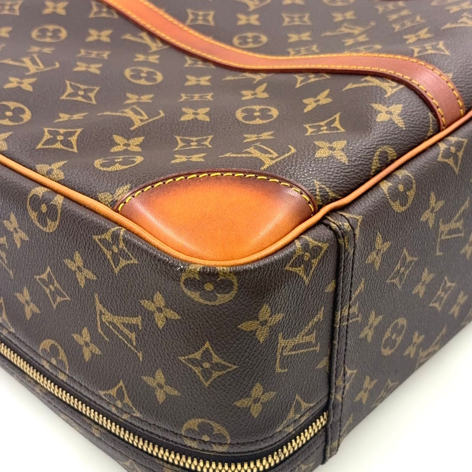 ボストンバッグ