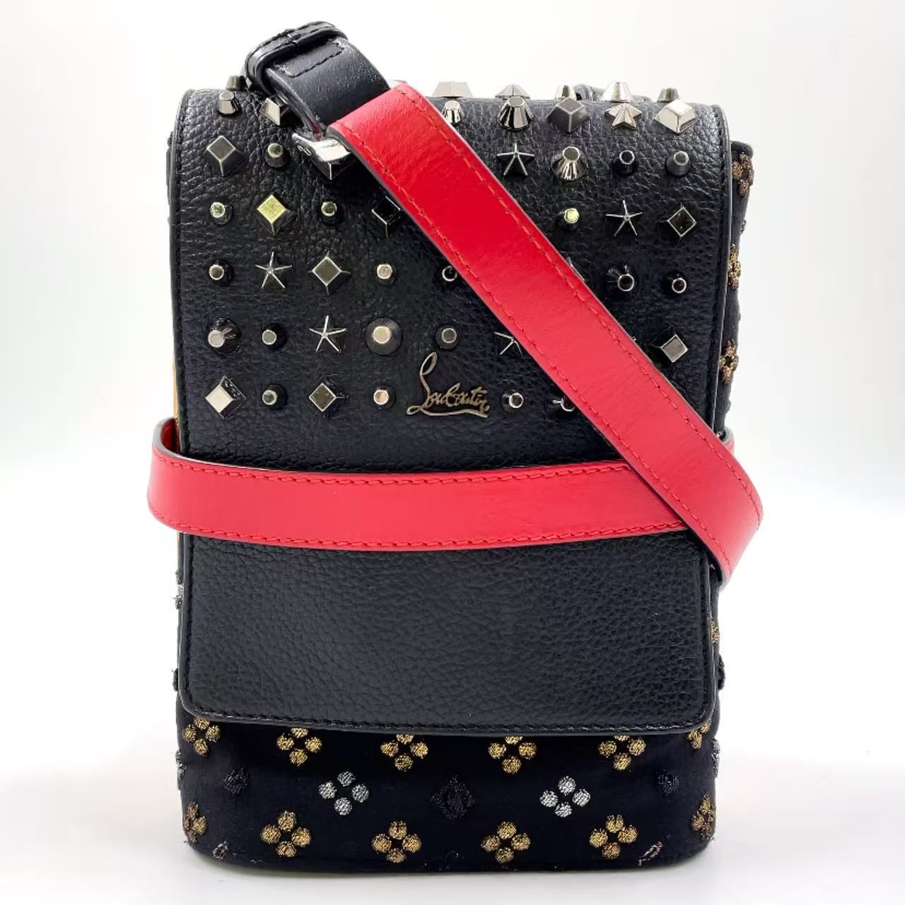 Christian Louboutin スタッズ 斜め掛けショルダーバッグ レザー ゴールド×ブラック×レッド ボディバッグ シルバー