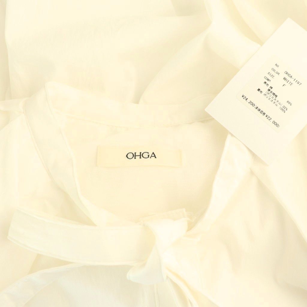 ホワイト リボン