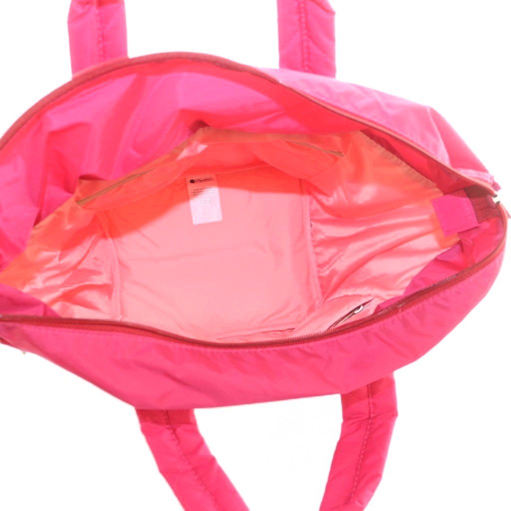 ナイロン ピンク