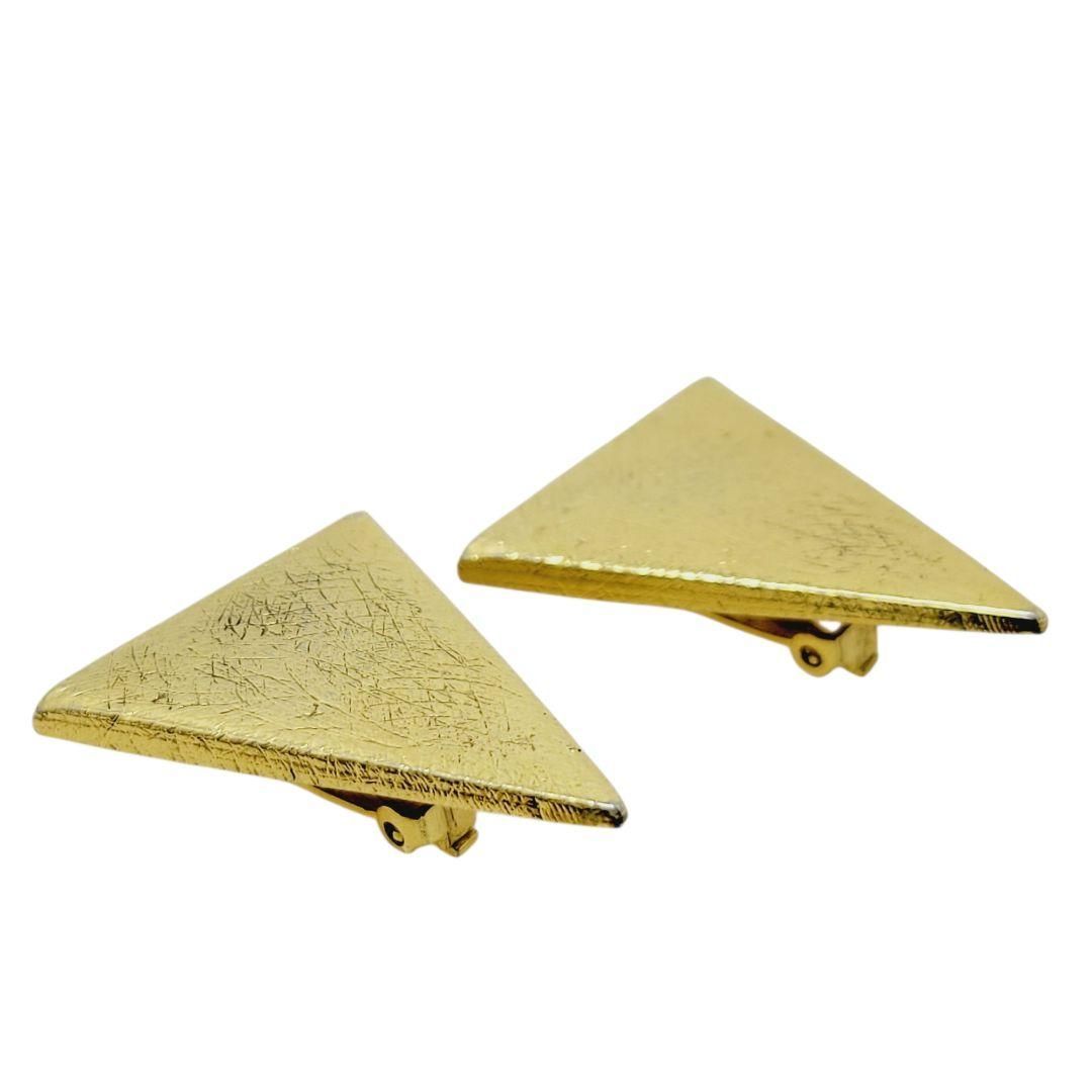 トライアングル