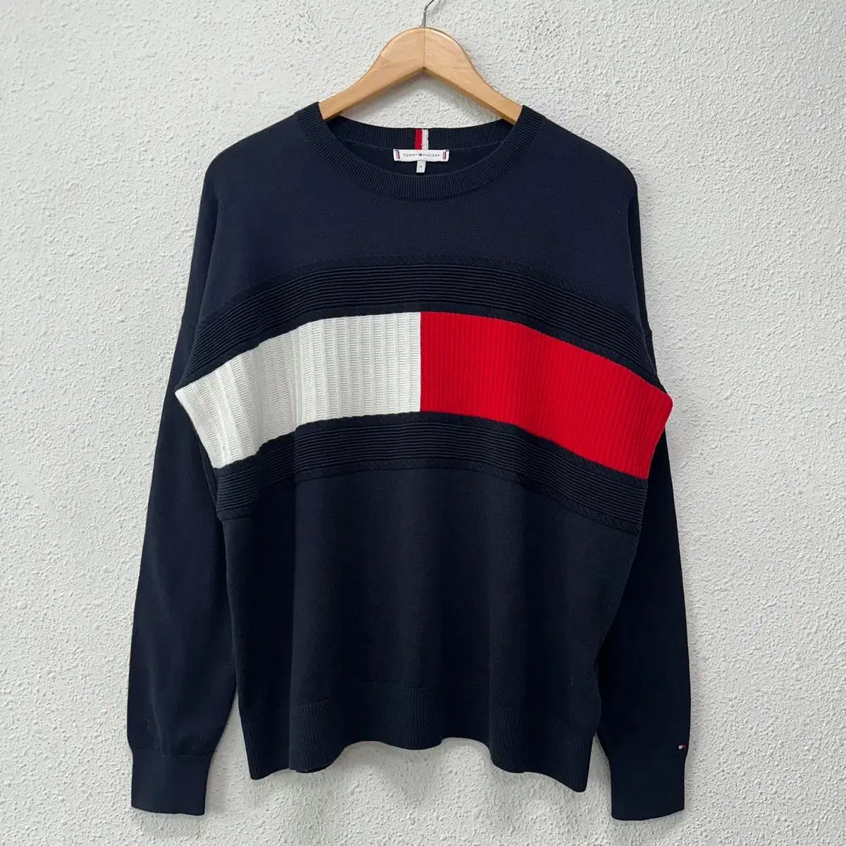 M トミーヒルフィガー メンズ ディープネイビー フラグセーター N3553