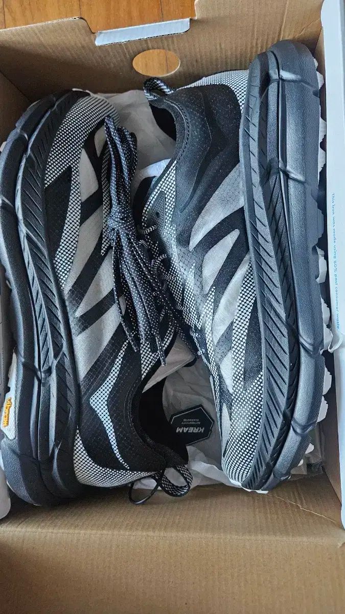 HOKA ONE ONE ホカオネオネ 麻 マファテ スピード 4 ライト TS ブラック 白 285