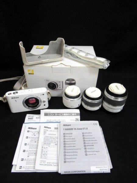 ニコン Nikon ミラーレス一眼カメラ ホワイト N1J2WH 充電器など ノーチェックジャンク品