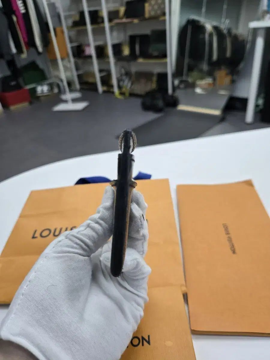 ルイヴィトン エクリプス