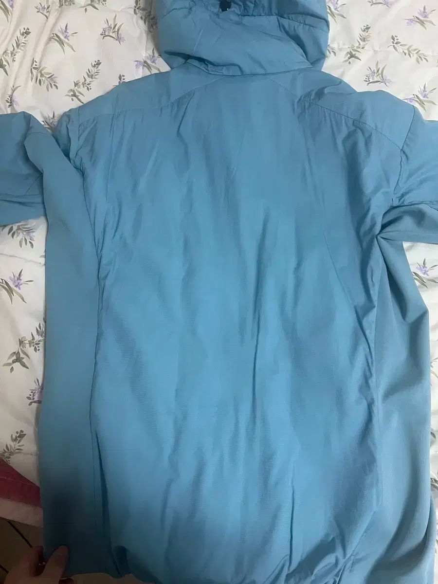 Atom フーディー