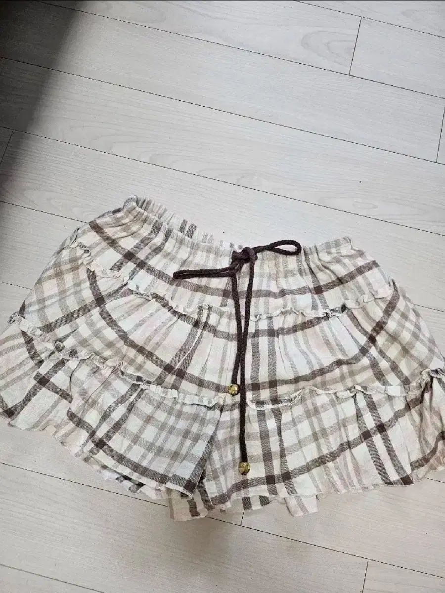 リズリサ 딸기チョコ キュロット ラテギャル